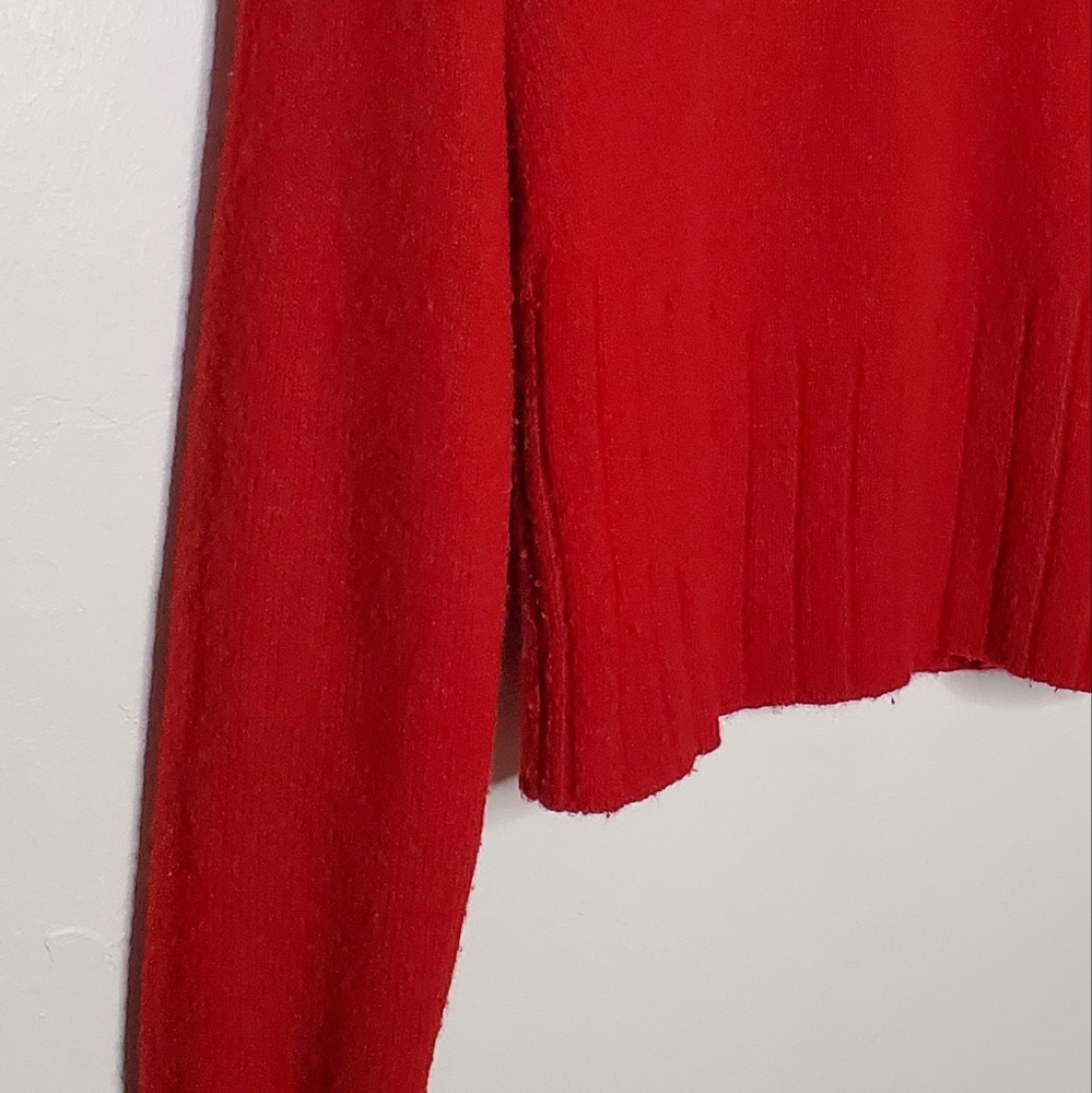 Basic Red Rounded Neck Long Sleeve Sweater - Picture 4 of 10